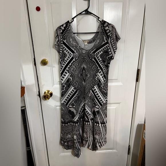 World unity dress - Picture 7 of 7